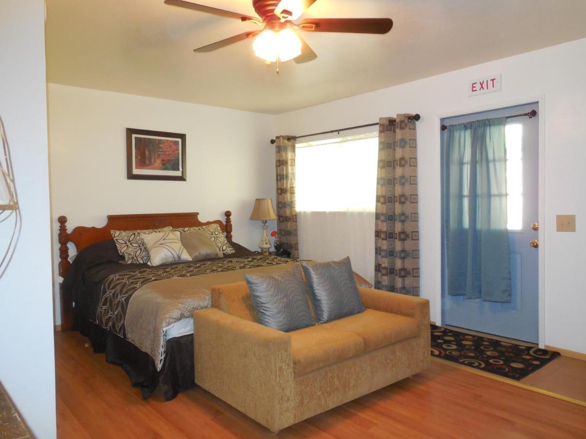 Yosemite Paradise Inn Coulterville Room photo